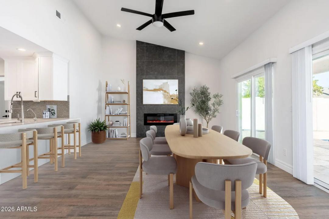 Real Estate Picture 8
