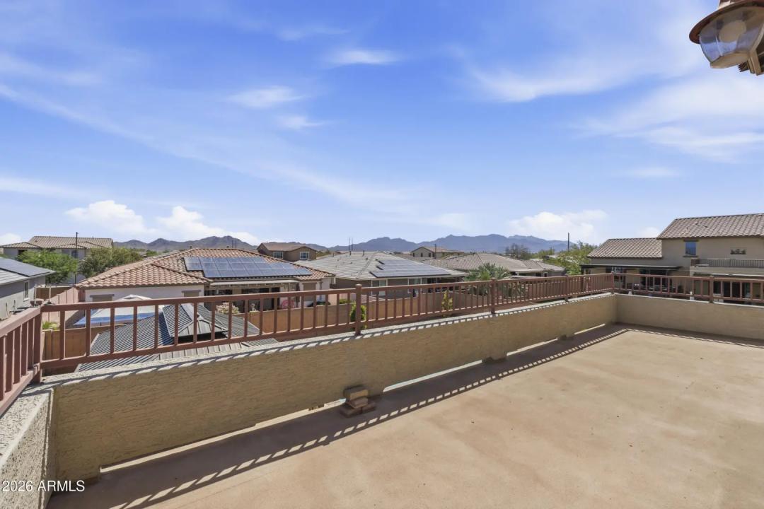 Real Estate Picture 33
