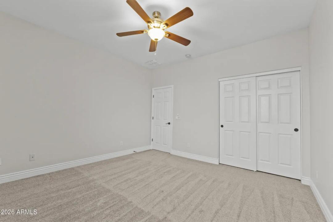 Real Estate Picture 35