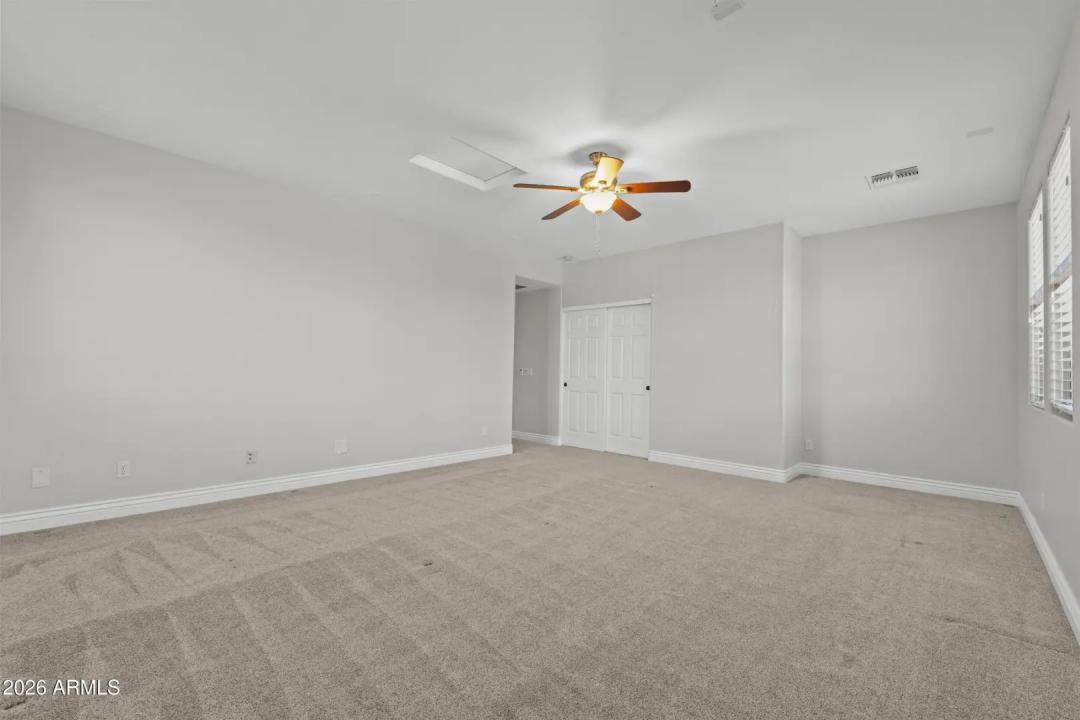 Real Estate Picture 37