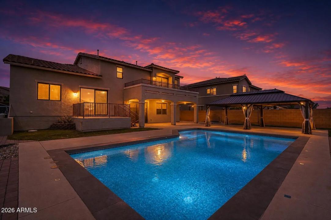 Real Estate Picture 2