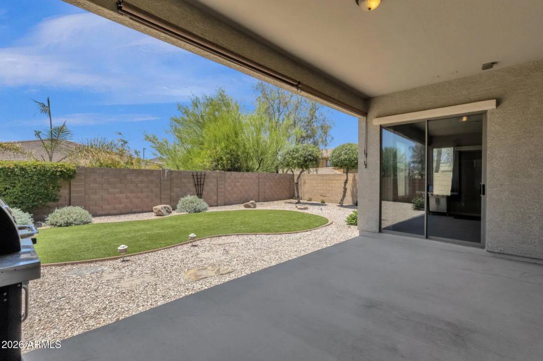 Real Estate Picture 33