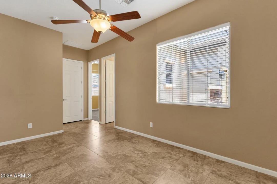 Real Estate Picture 28