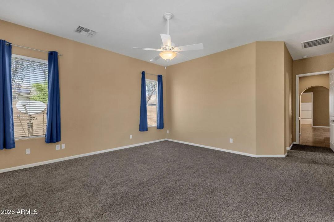 Real Estate Picture 20