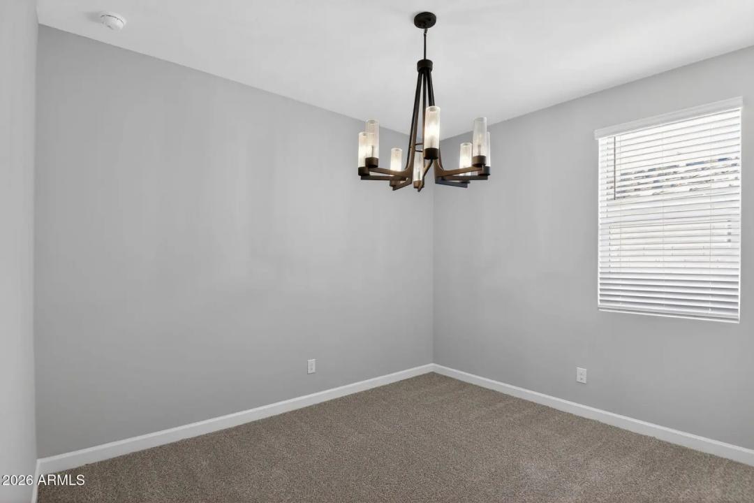 Real Estate Picture 23