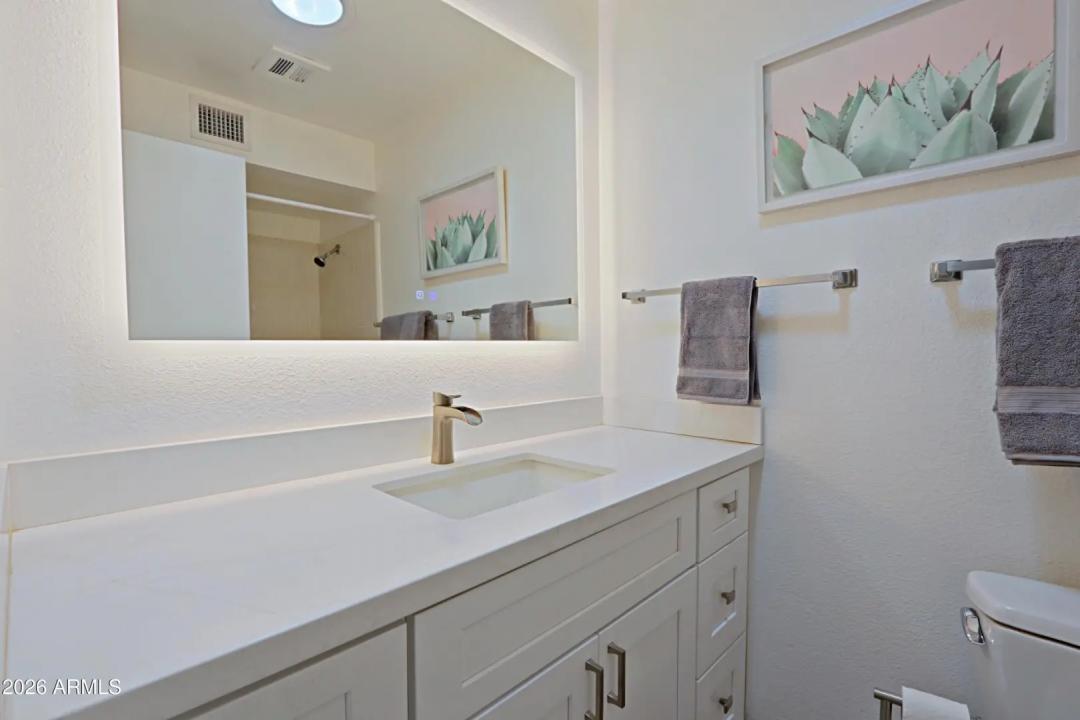 Real Estate Picture 26