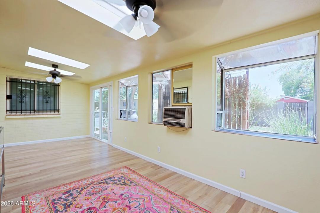 Real Estate Picture 36