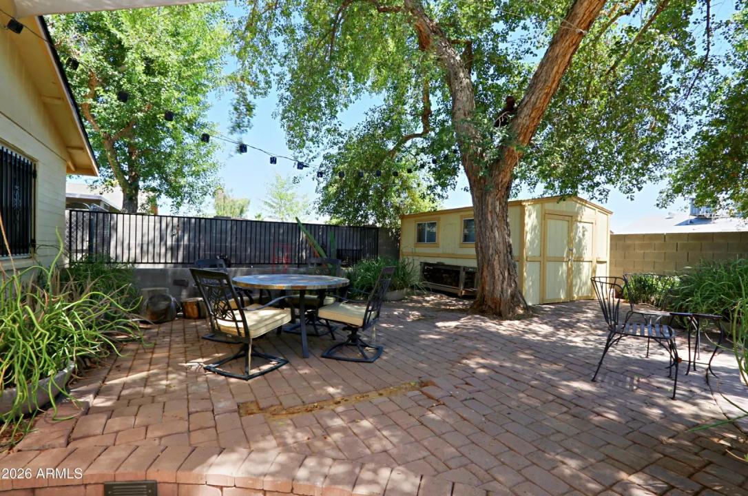 Real Estate Picture 39