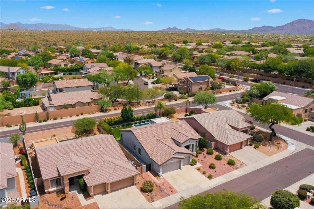 Real Estate Picture 42