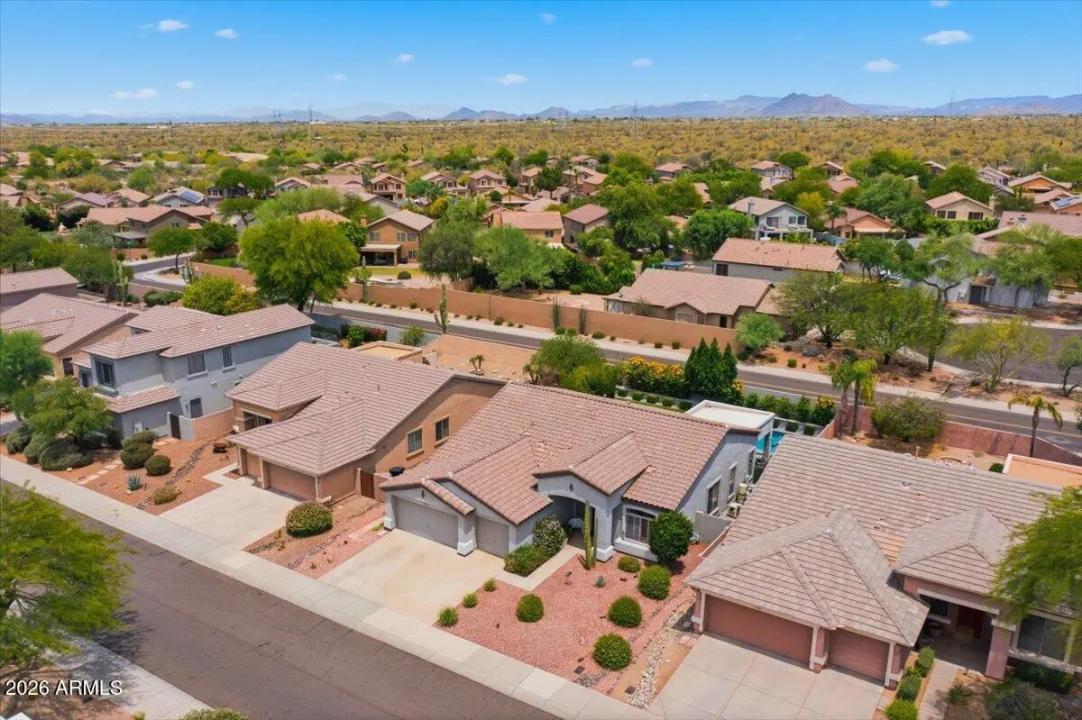 Real Estate Picture 43