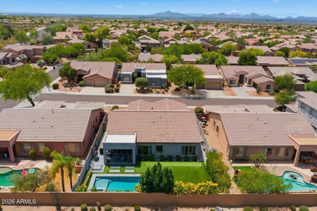 Real Estate Picture 38