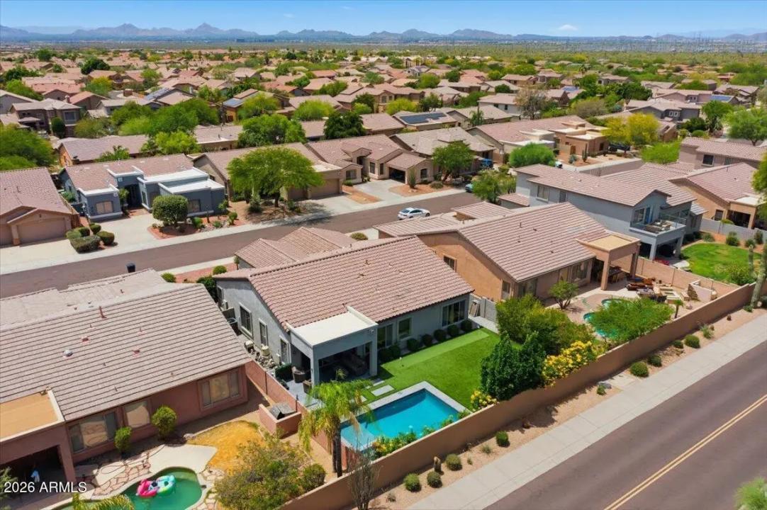 Real Estate Picture 39