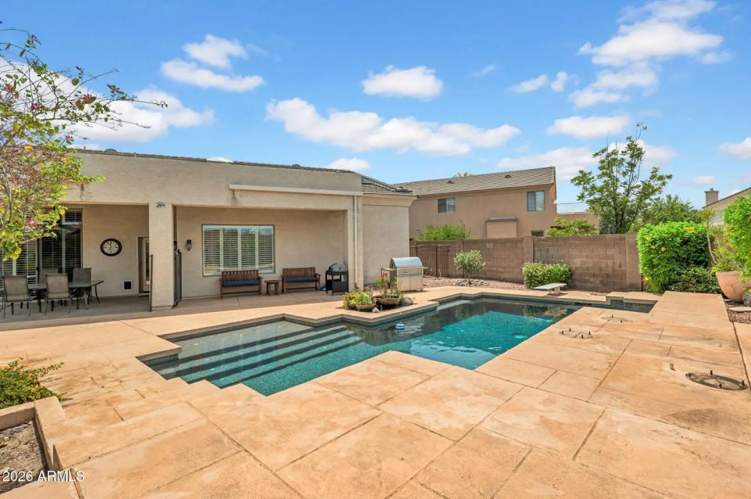 Real Estate Picture 27