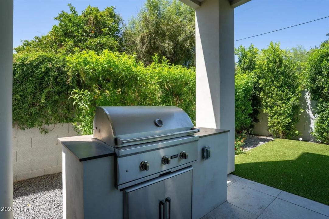 Real Estate Picture 58