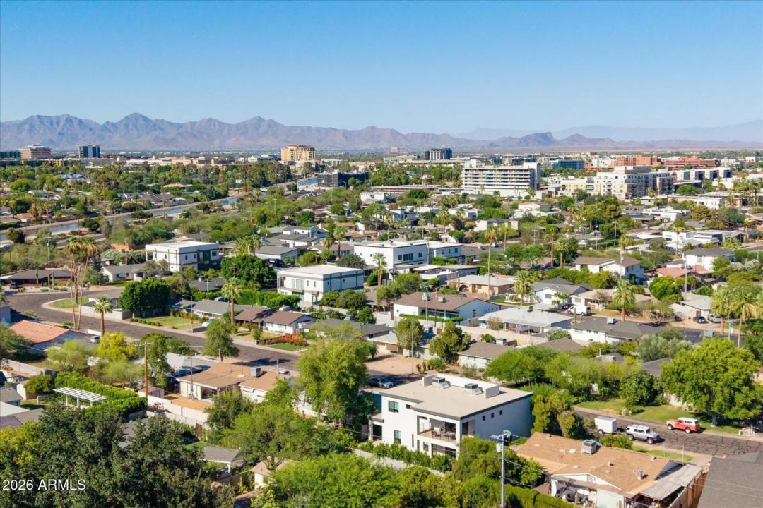 Real Estate Picture 73