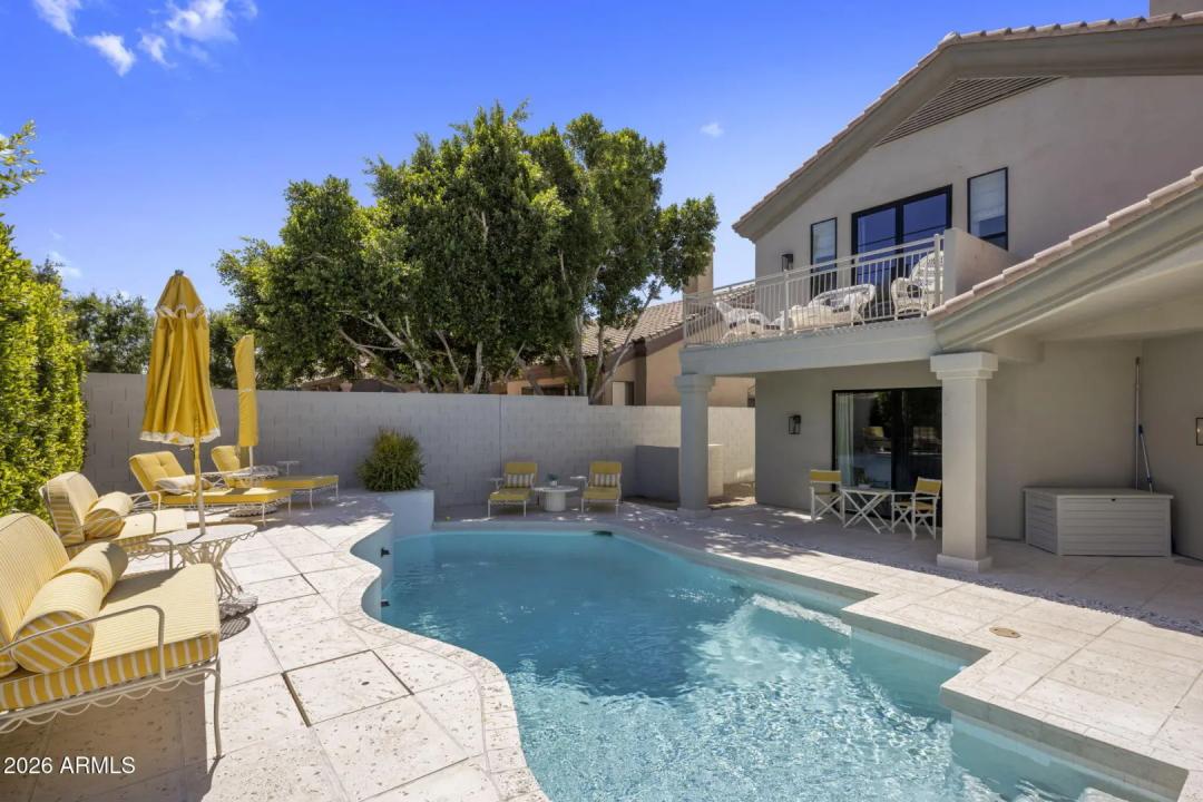 Real Estate Picture 28