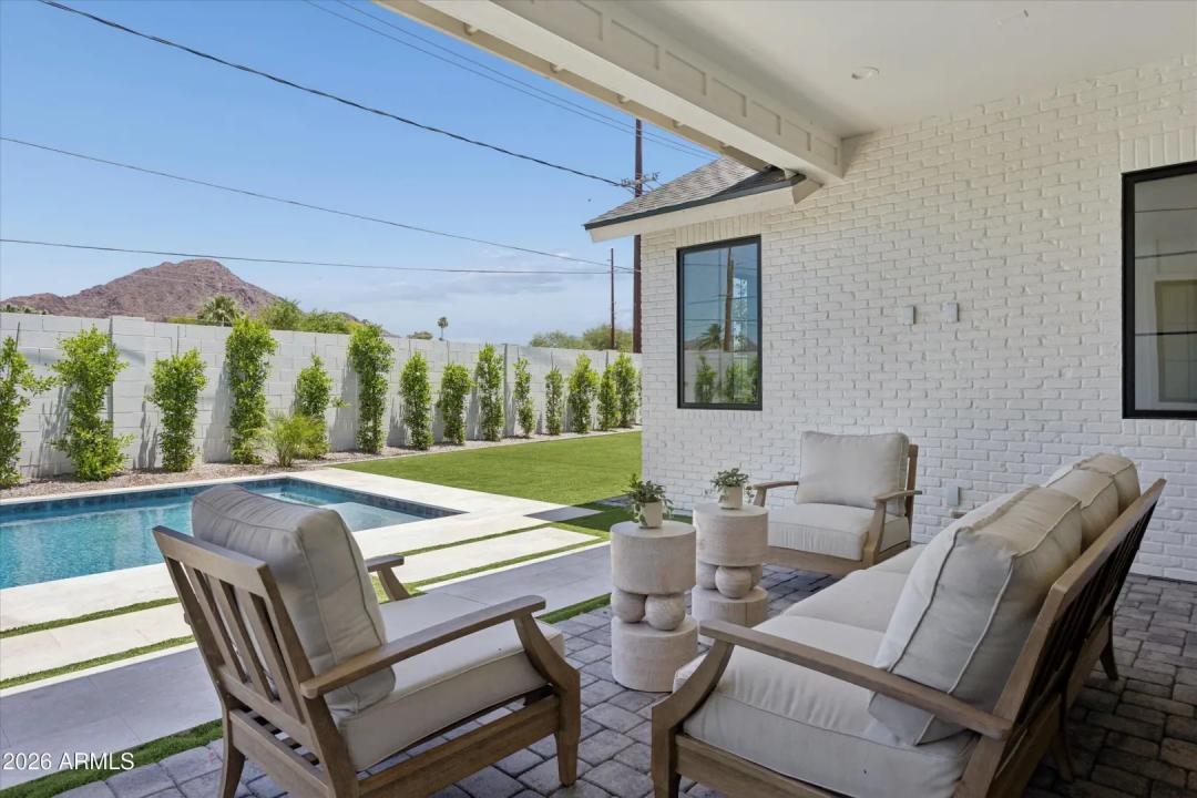Real Estate Picture 45