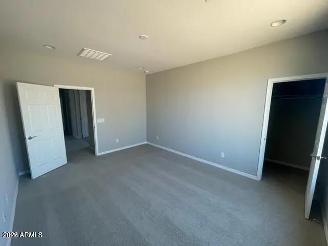 Real Estate Picture 11