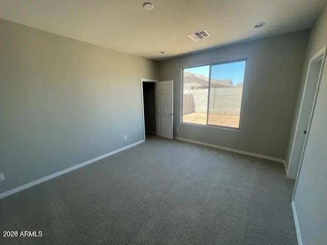 Real Estate Picture 13