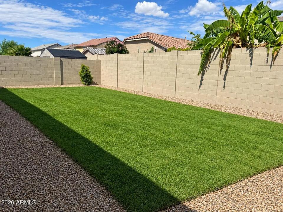 Real Estate Picture 26