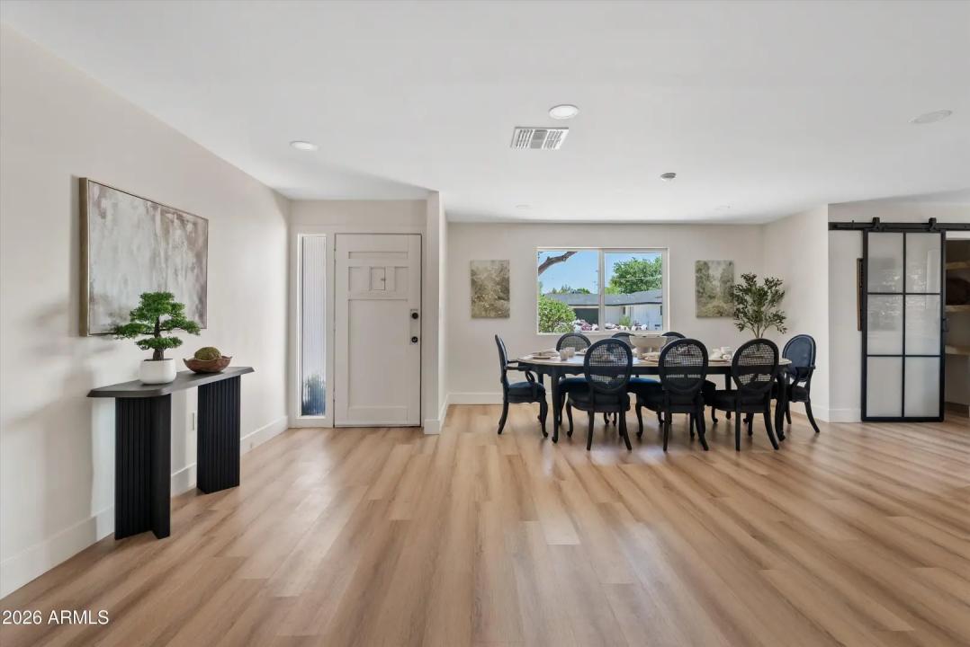 Real Estate Picture 2