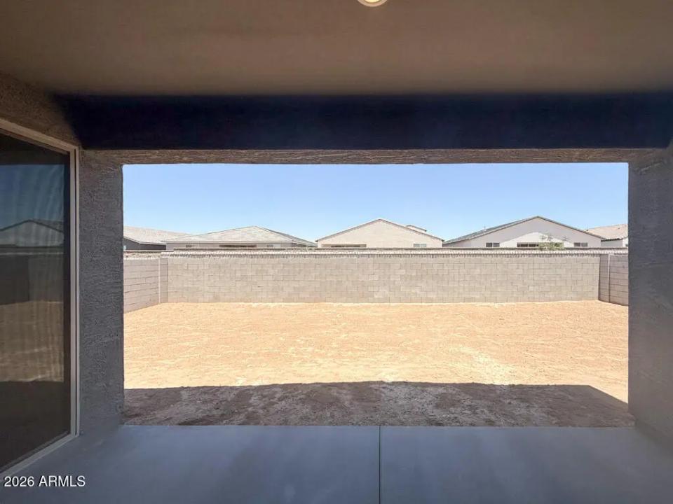 Real Estate Picture 15