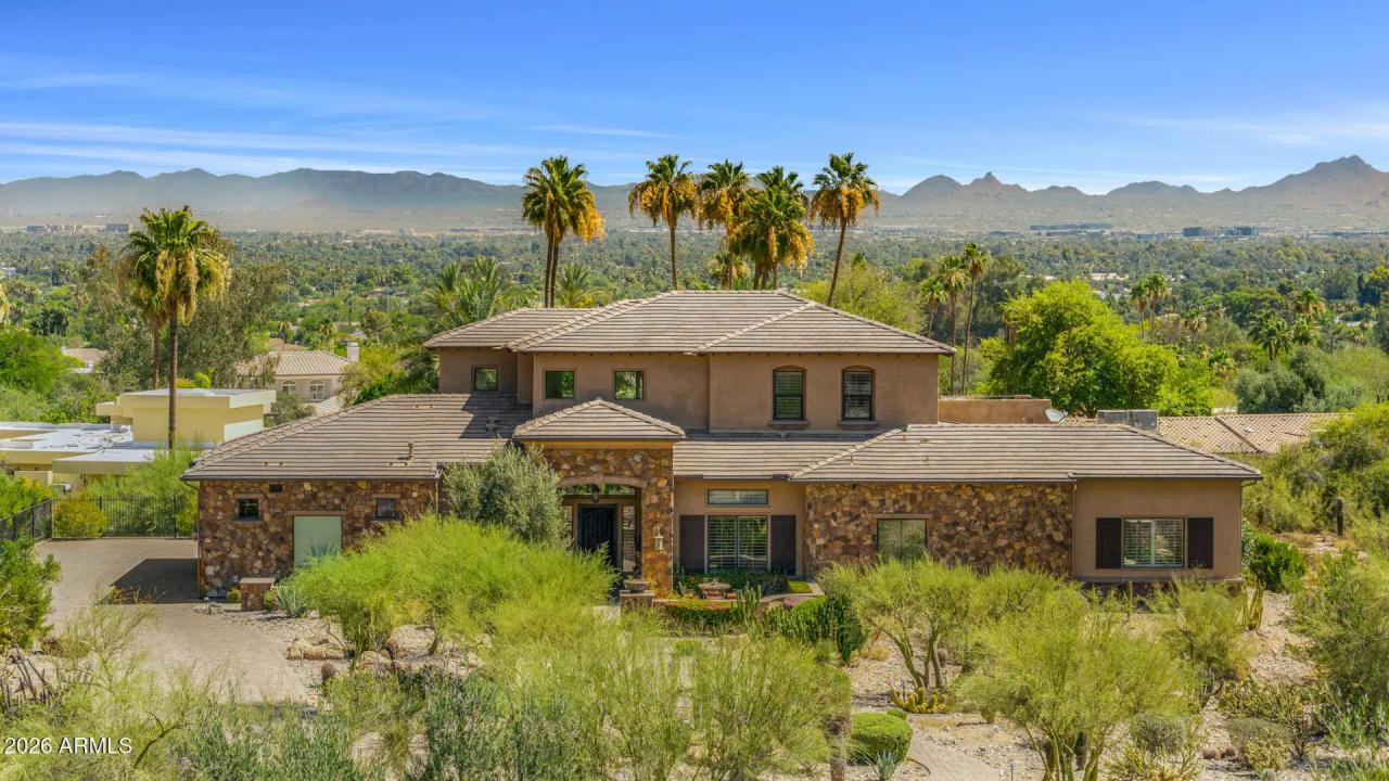 4602 E MOCKINGBIRD Lane Paradise Valley AZ 85253
