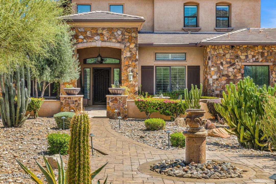 Real Estate Picture 2