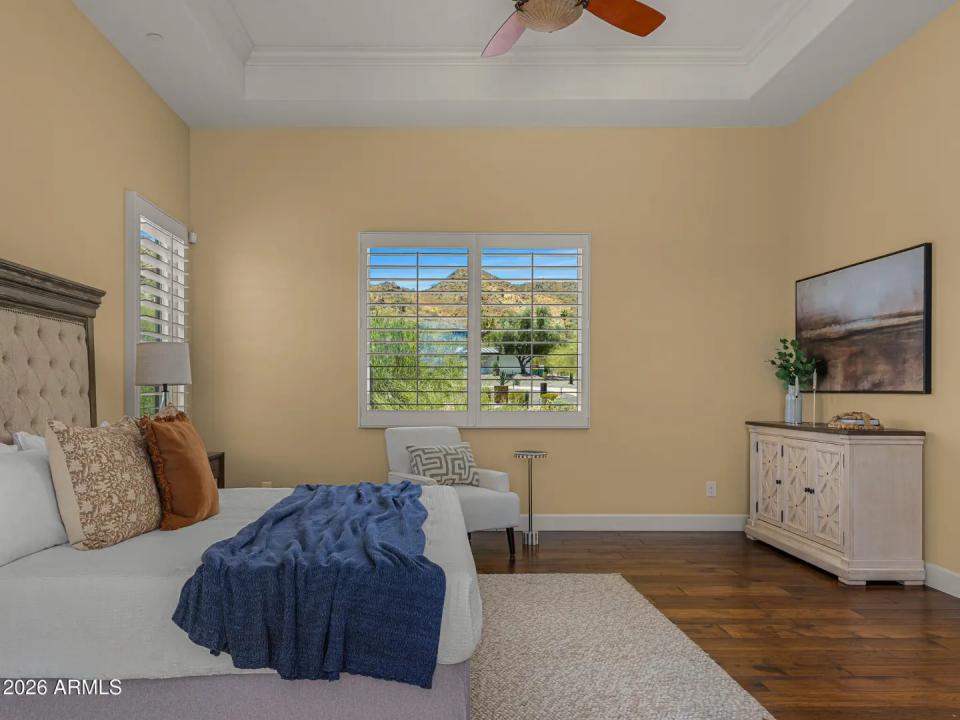 Real Estate Picture 14