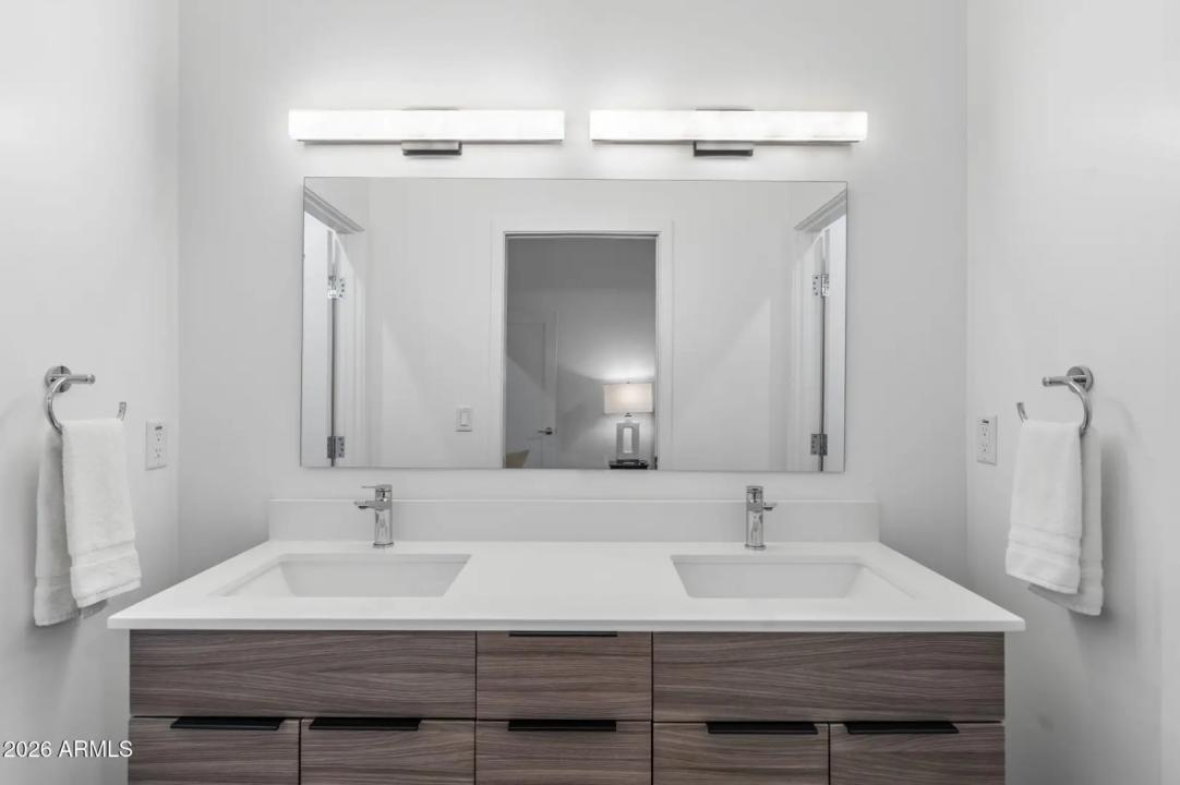 Real Estate Picture 26