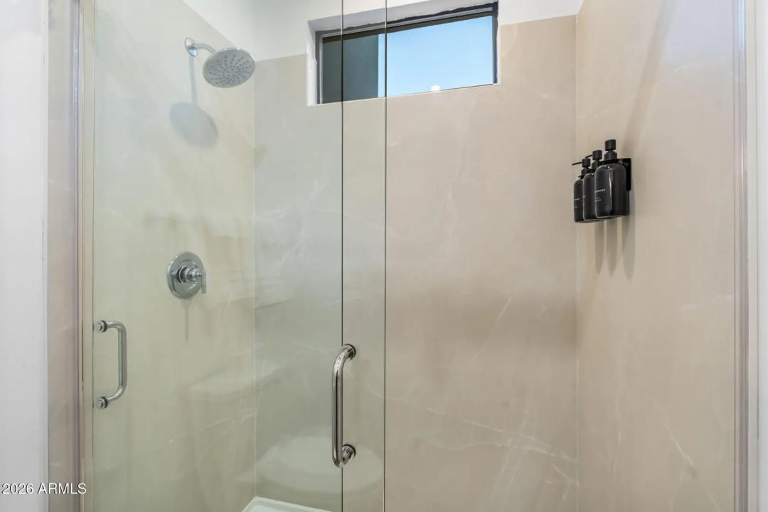 Real Estate Picture 28