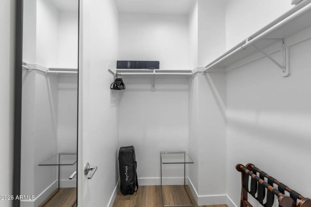Real Estate Picture 29
