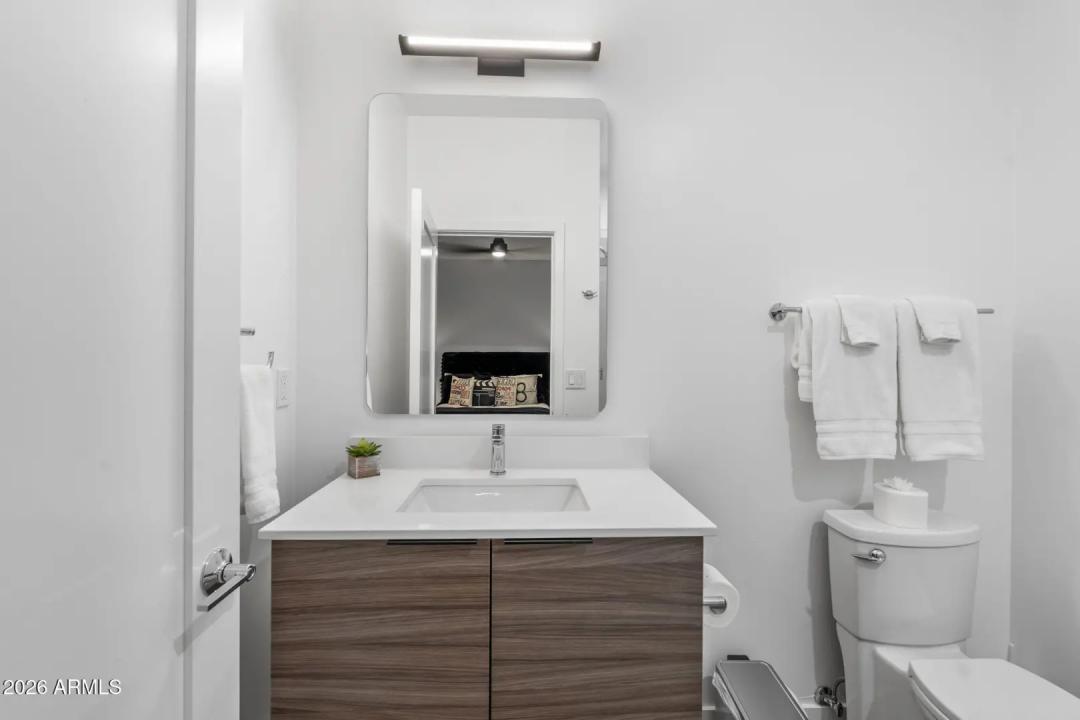 Real Estate Picture 33