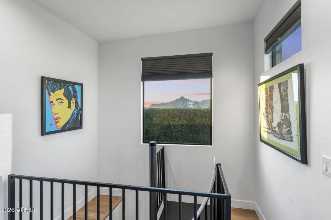 Real Estate Picture 36