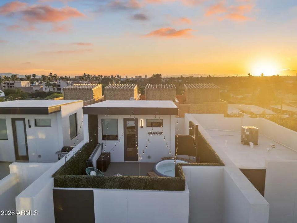 Real Estate Picture 38