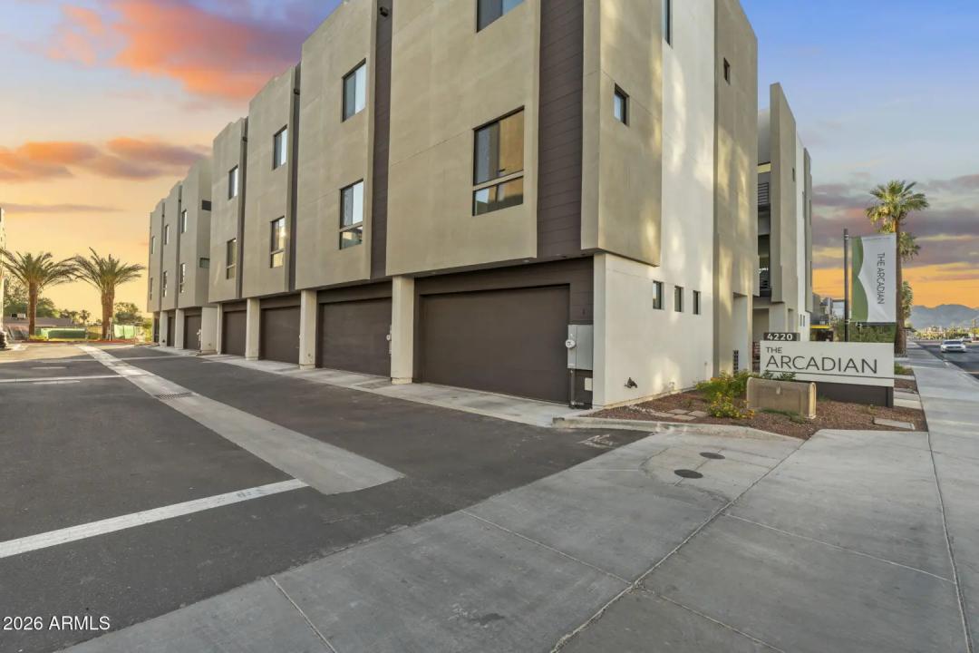 Real Estate Picture 46