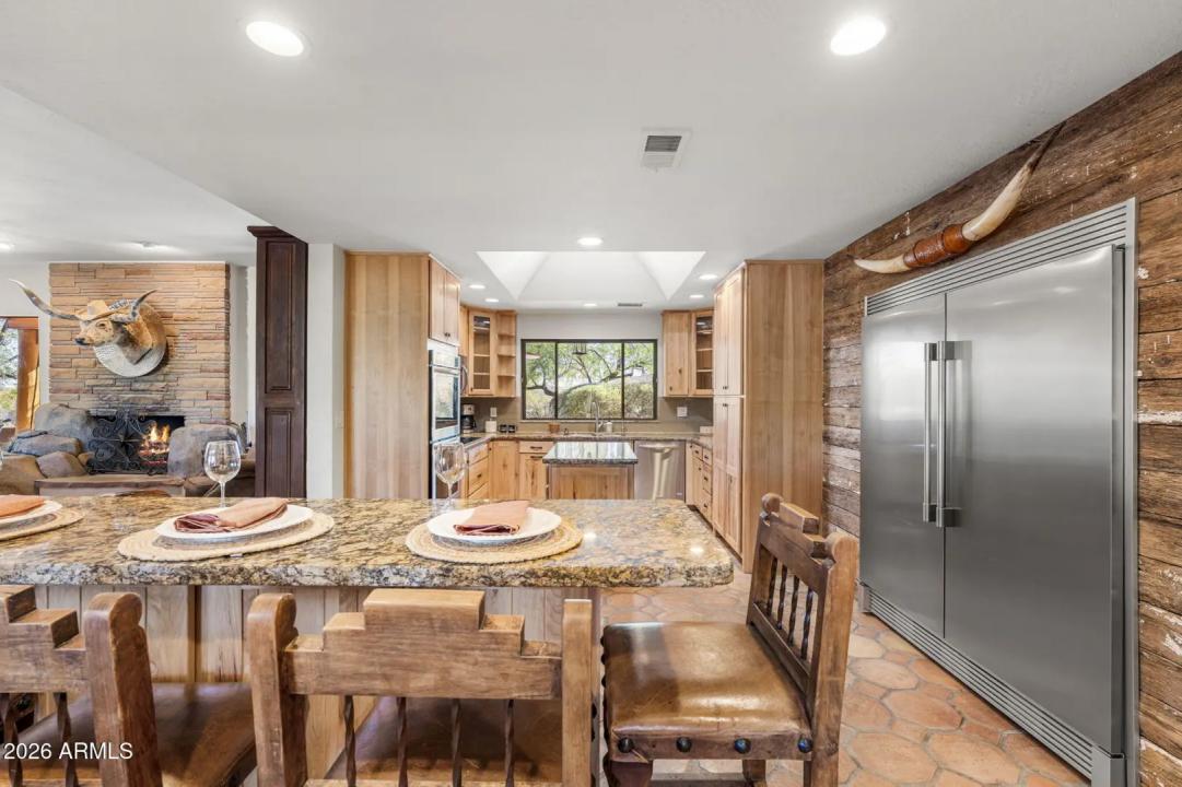 Real Estate Picture 17