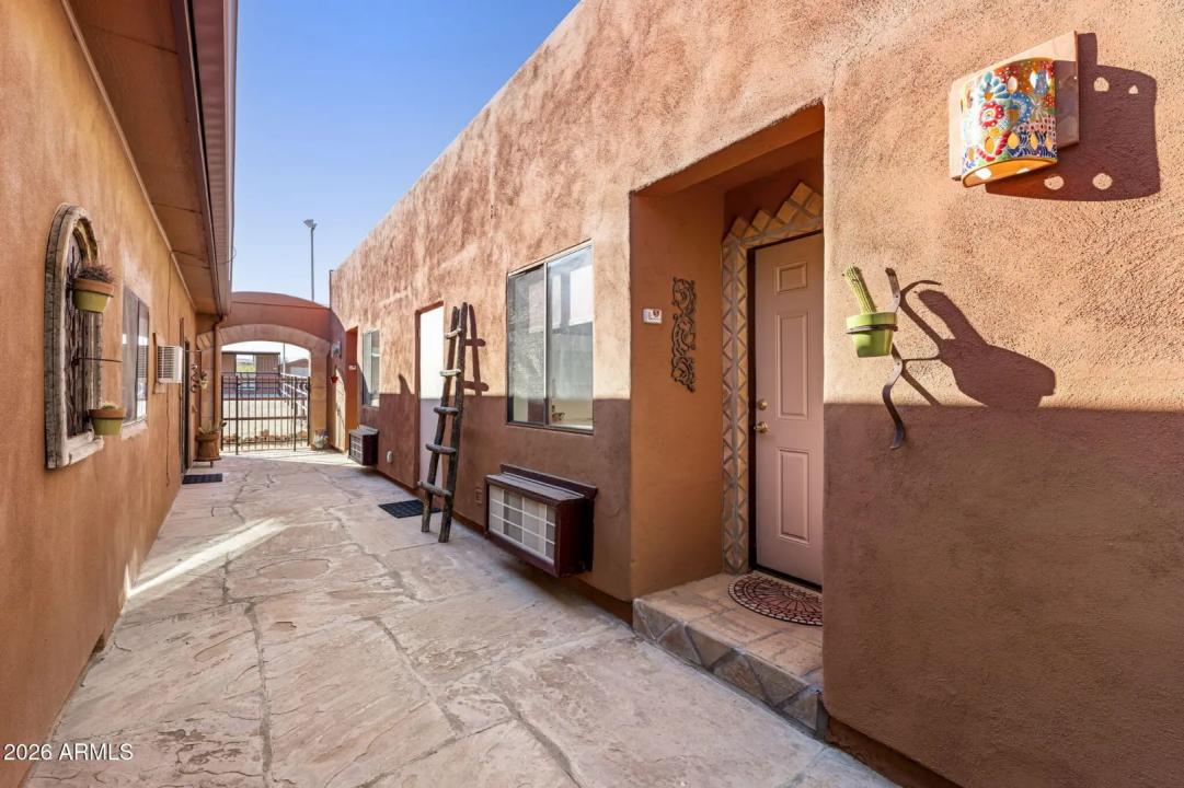 Real Estate Picture 31