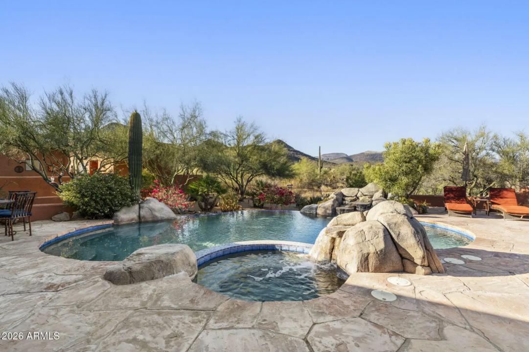 Real Estate Picture 52