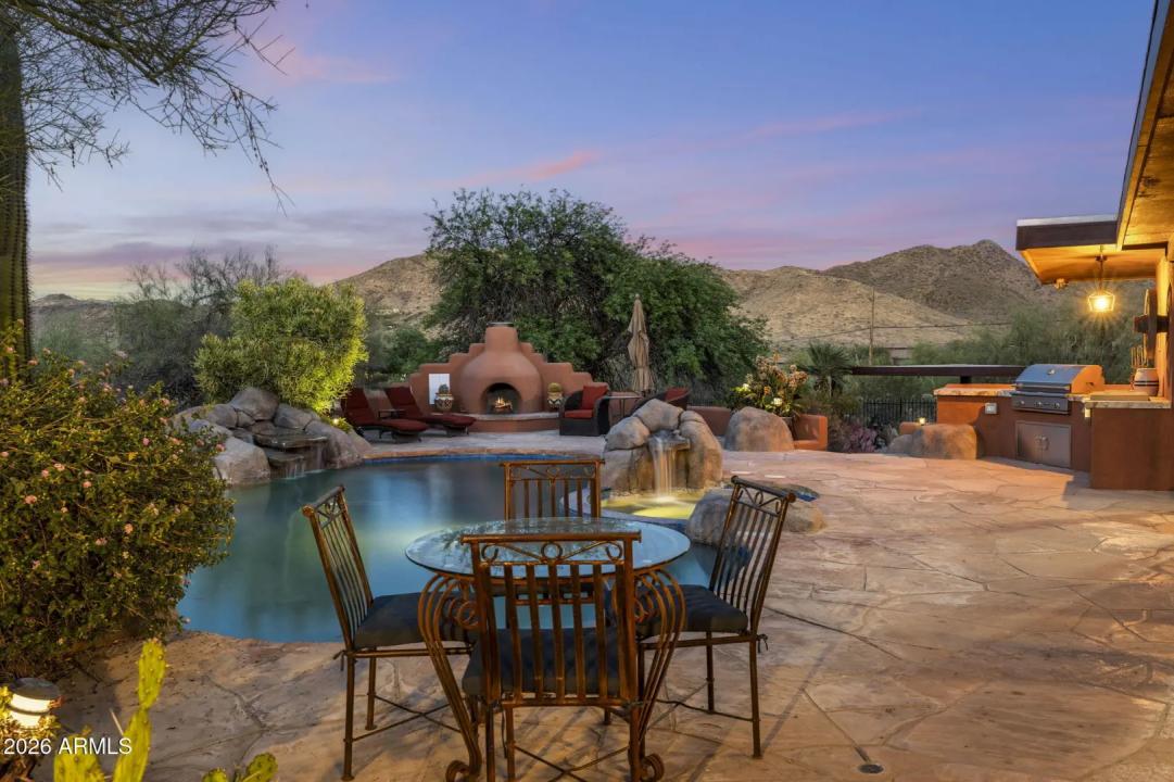 Real Estate Picture 49