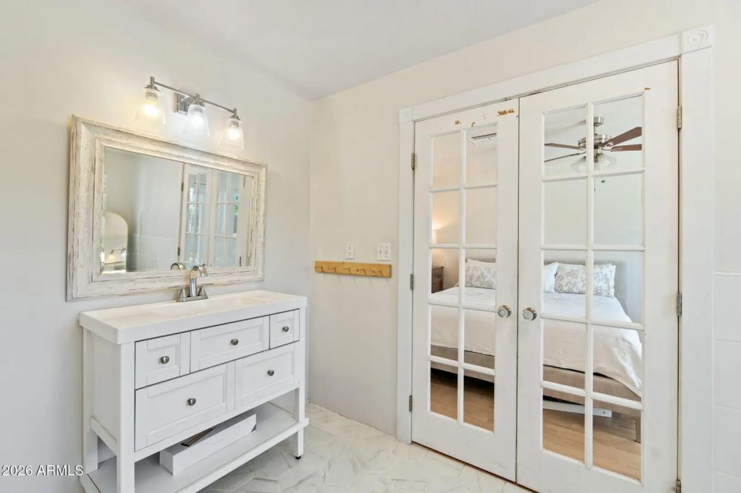 Real Estate Picture 19