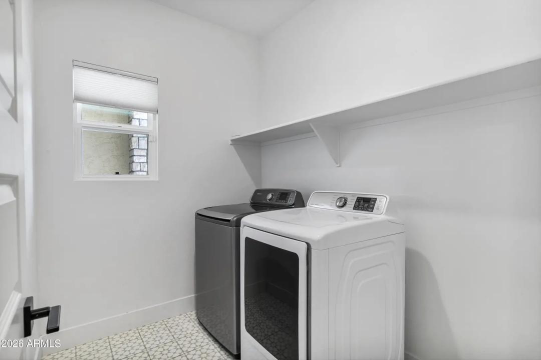 Real Estate Picture 34