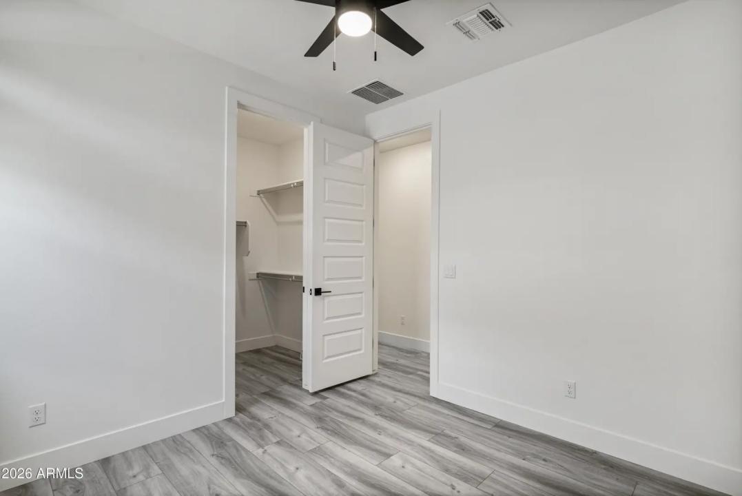 Real Estate Picture 33