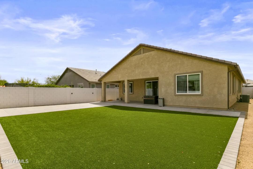 Real Estate Picture 41