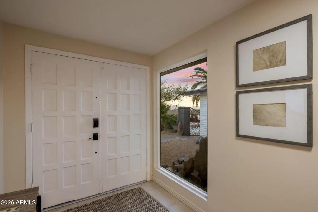 Real Estate Picture 8