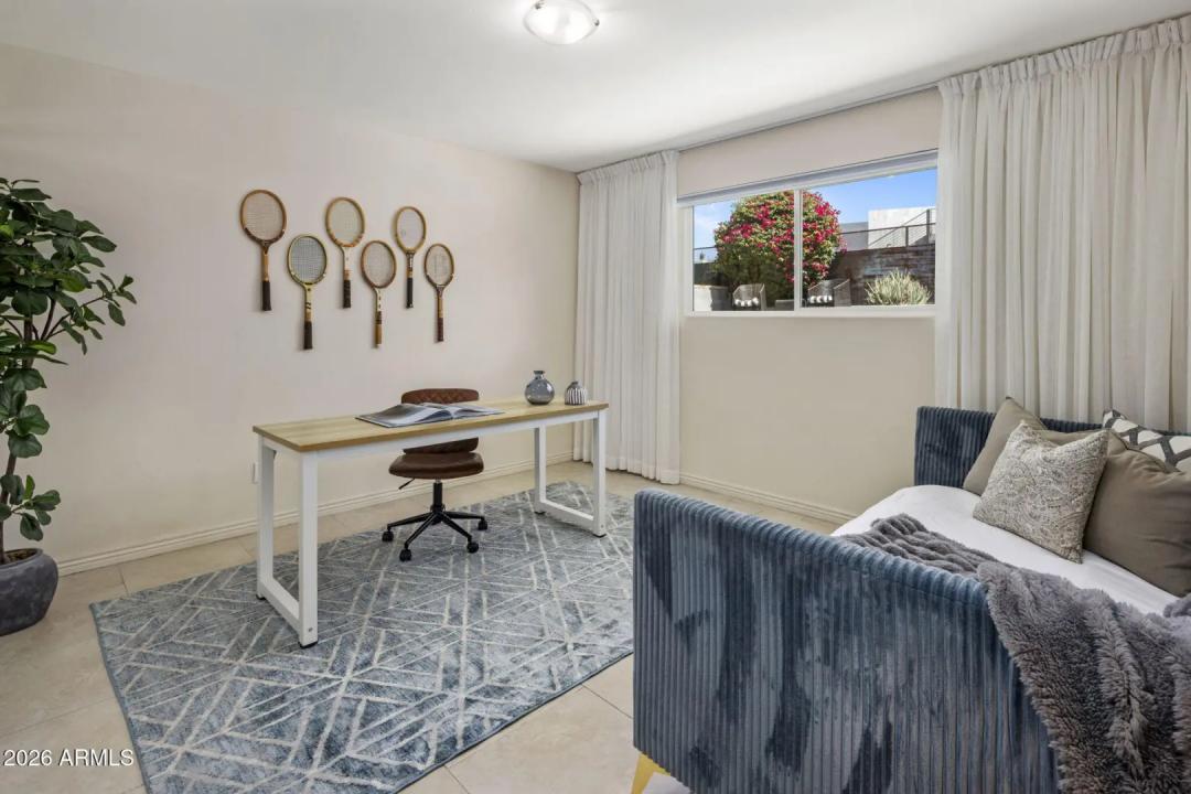 Real Estate Picture 30