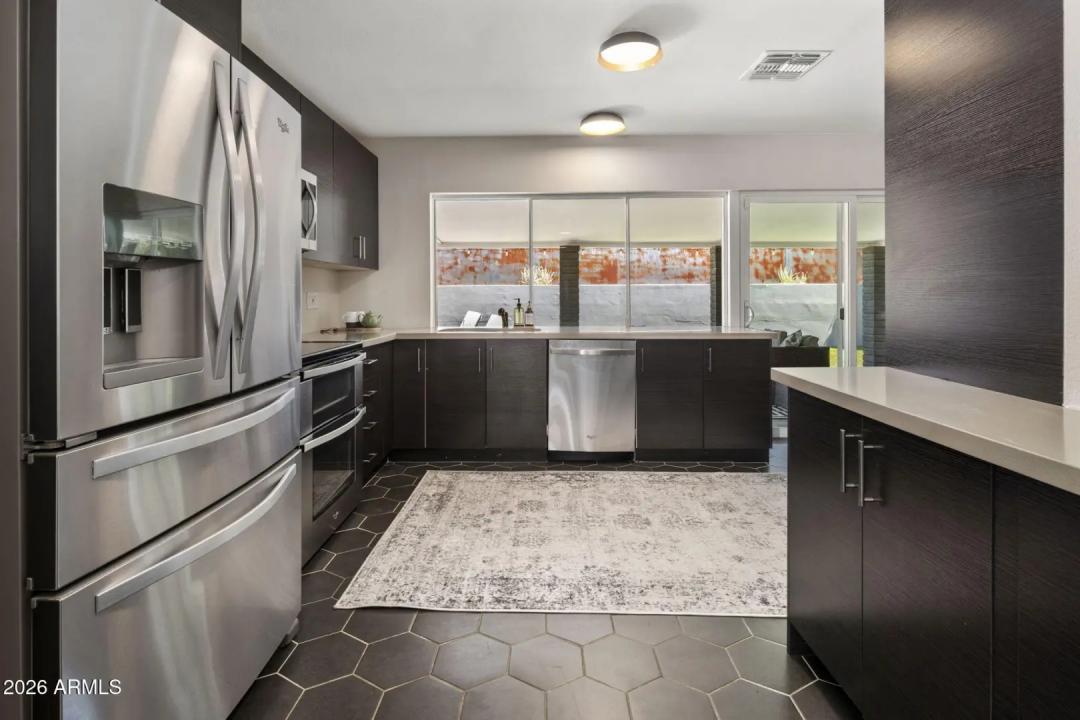 Real Estate Picture 27