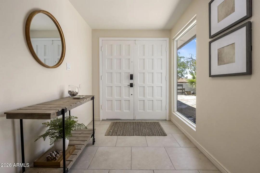 Real Estate Picture 9