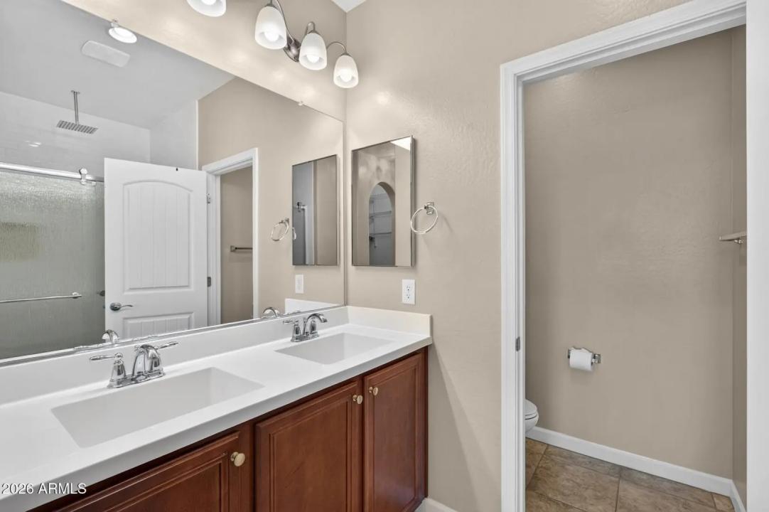 Real Estate Picture 19
