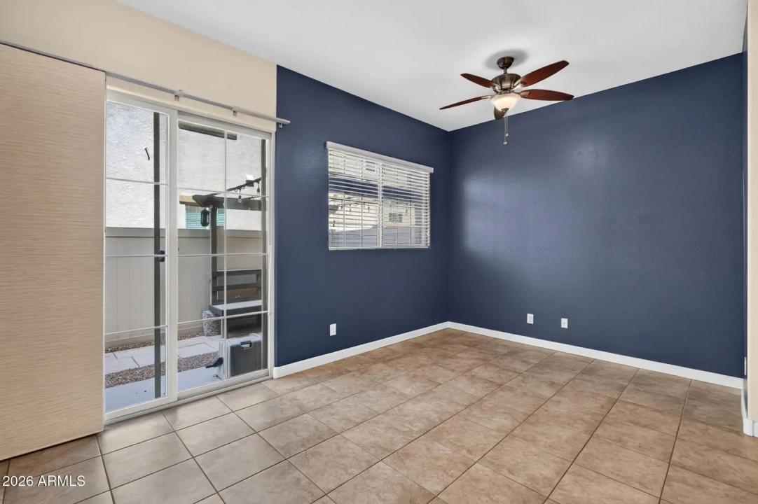 Real Estate Picture 8